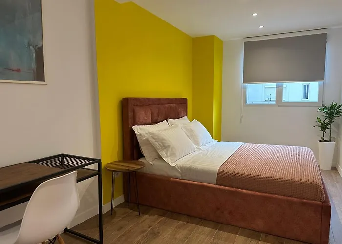 Scandinavian Al Apartamento Tirana