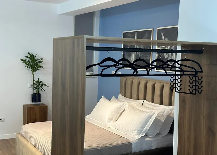 Scandinavian Al Tirana